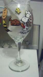 peanuts charlie brown snoopy woodstock pilgrim thanksgiving turkey hand painted wine glass