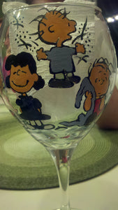 decorative set of 2 peanuts gang charlie brown inspired hand painted wine glass