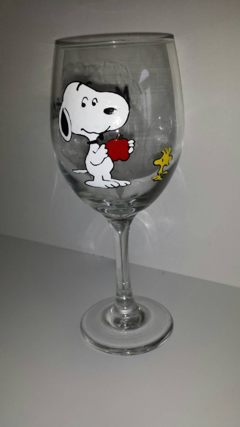 hand painted snoopy woodstock peanuts inspired christmas wine glass – Dez  Designs