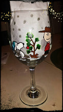 decorative charlie brown christmas peanuts gang linus lucy snoopy woodstock hand painted wine glass cups mug